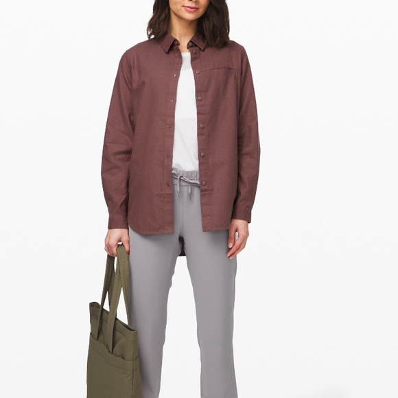 Lululemon full day ahead shirt - Picture 2 of 4